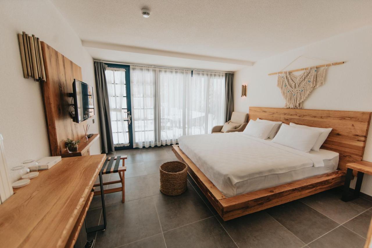 Bueyuekada Loc'Ada Hotel Prinseneilanden Buitenkant foto
