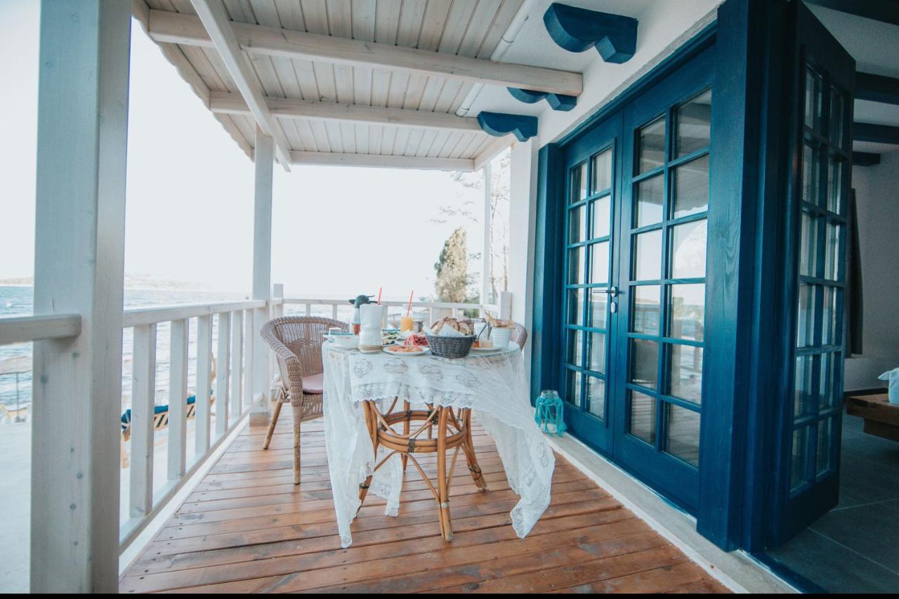 Bueyuekada Loc'Ada Hotel Prinseneilanden Buitenkant foto