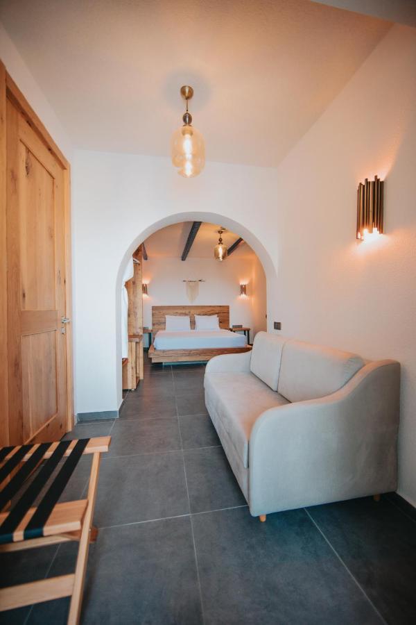 Bueyuekada Loc'Ada Hotel Prinseneilanden Buitenkant foto